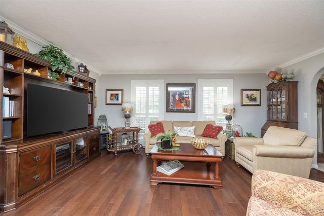 15947 Pinyon Creek Drive, Houston, TX 77095