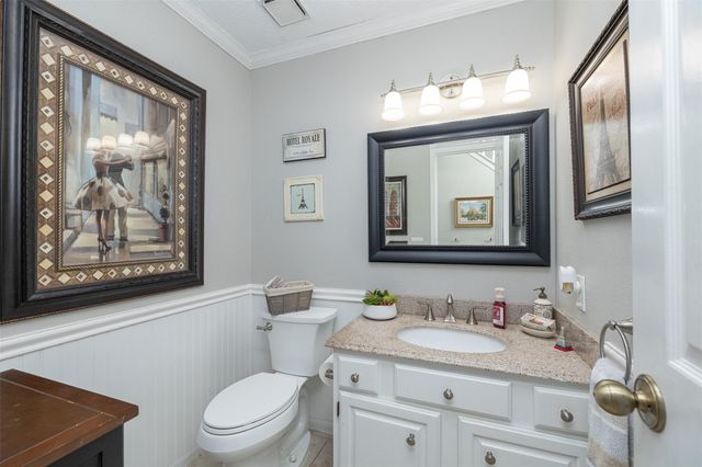 15947 Pinyon Creek Drive, Houston, TX 77095