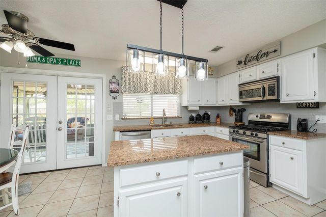 15947 Pinyon Creek Drive, Houston, TX 77095