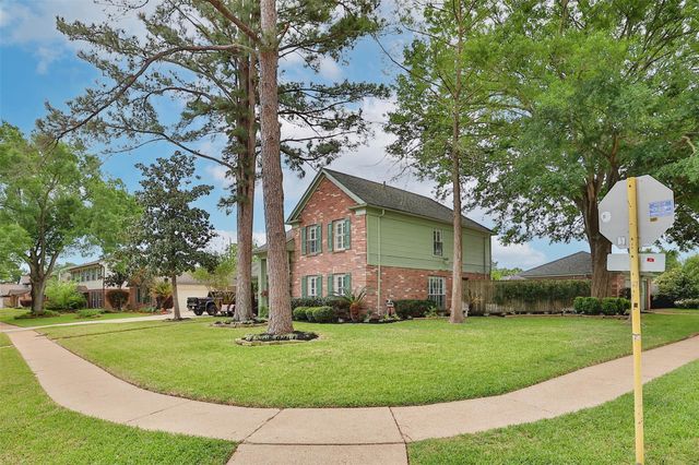 15947 Pinyon Creek Drive, Houston, TX 77095