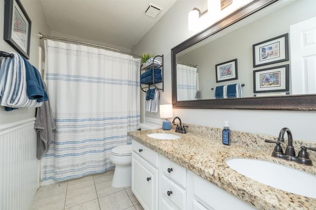 15947 Pinyon Creek Drive, Houston, TX 77095