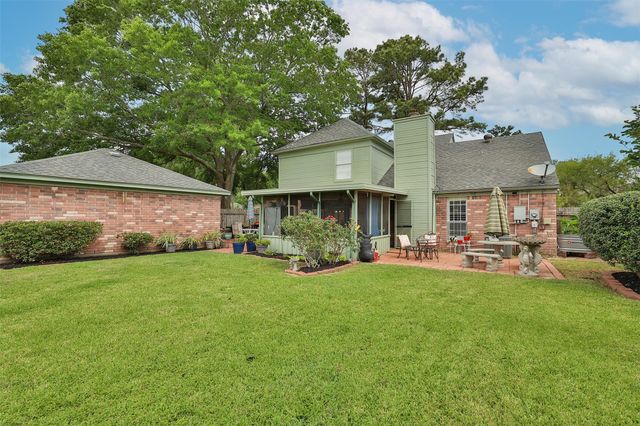 15947 Pinyon Creek Drive, Houston, TX 77095