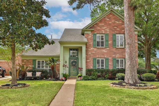 15947 Pinyon Creek Drive, Houston, TX 77095