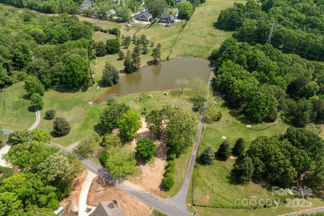 8805 Wingard Drive, Waxhaw, NC 28173