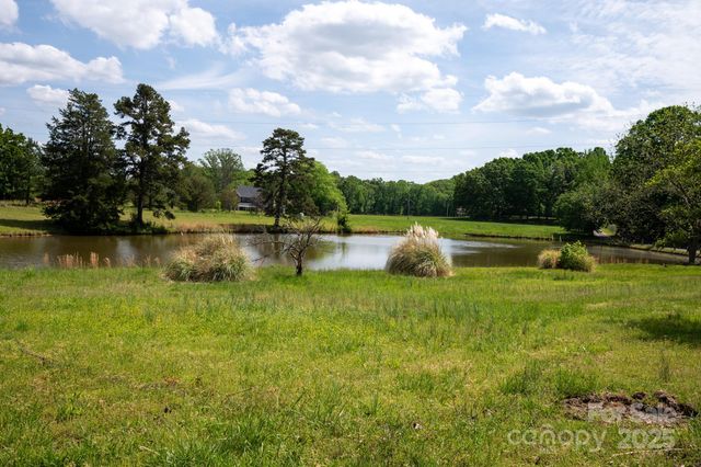 8805 Wingard Drive, Waxhaw, NC 28173