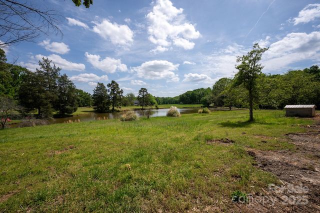 8805 Wingard Drive, Waxhaw, NC 28173