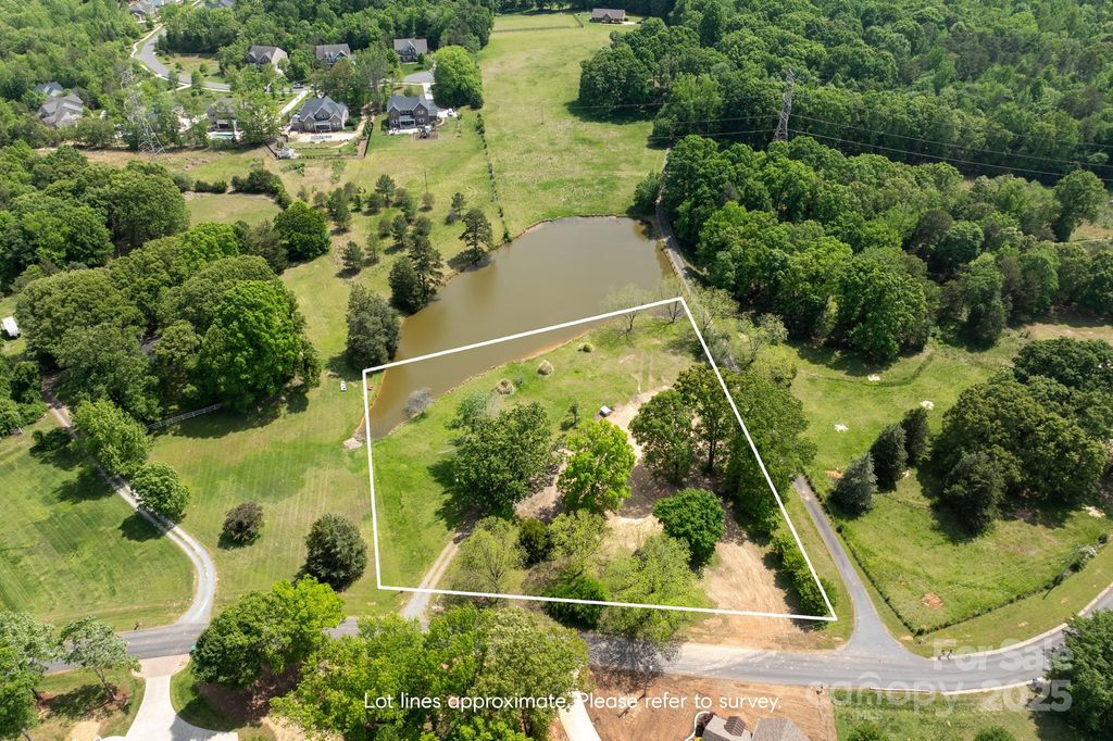 8805 Wingard Drive, Waxhaw, NC 28173