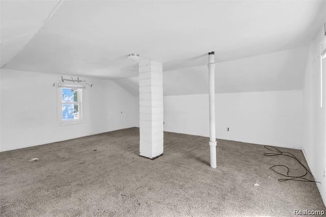 15354 Stansbury Street, Detroit, MI 48227