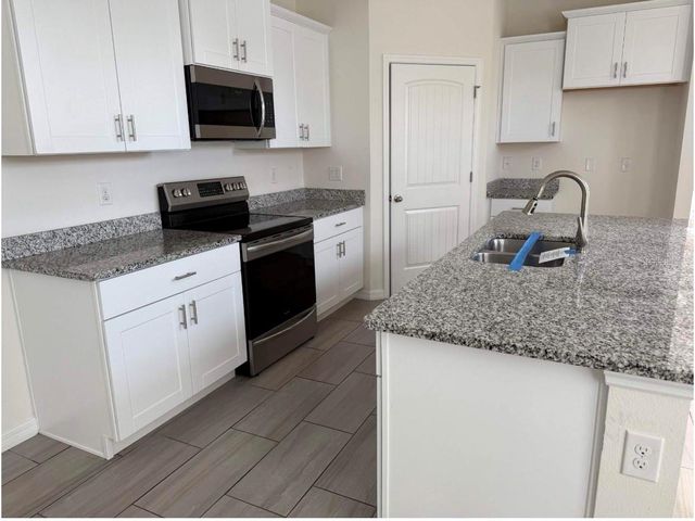 9468 KOMIKA LANE, Winter Garden, FL 34787