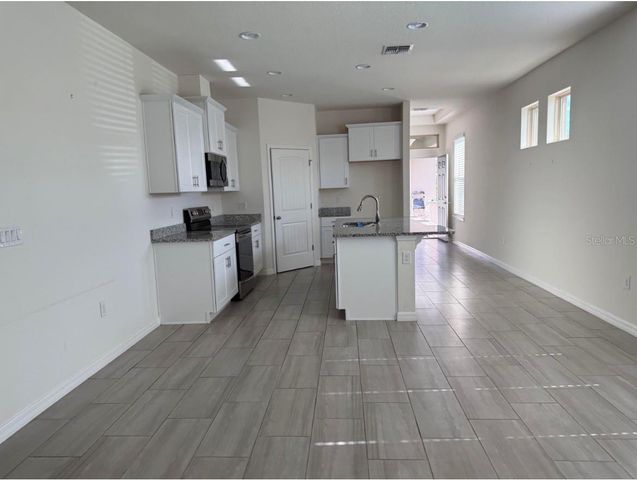 9468 KOMIKA LANE, Winter Garden, FL 34787