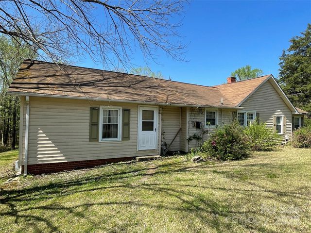 215 Old Dixie Road, Lancaster, SC 29720