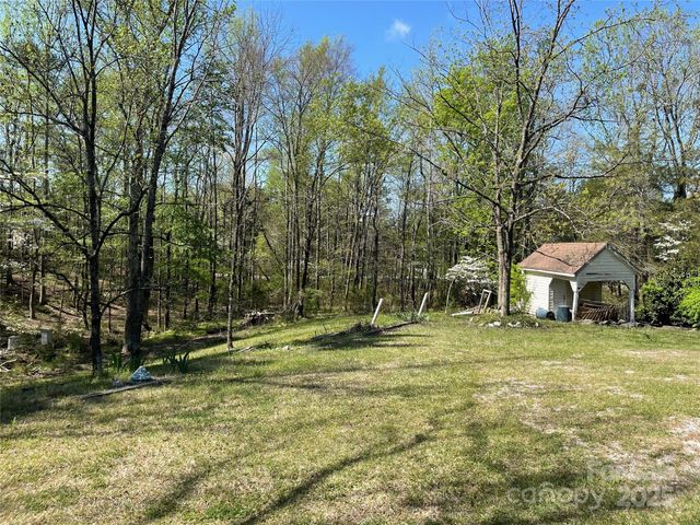 215 Old Dixie Road, Lancaster, SC 29720