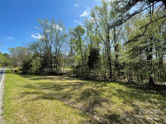 215 Old Dixie Road, Lancaster, SC 29720