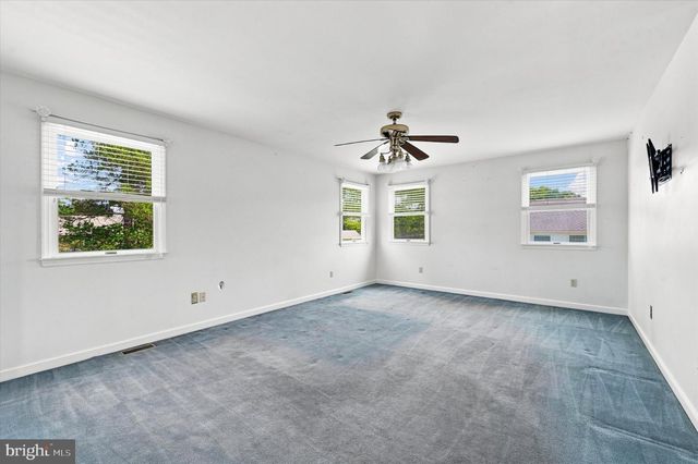 529 CLAREMONT RD, Springfield, PA 19064