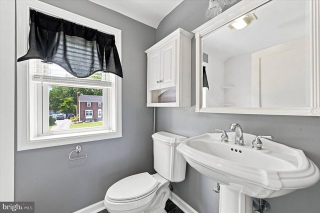 529 CLAREMONT RD, Springfield, PA 19064