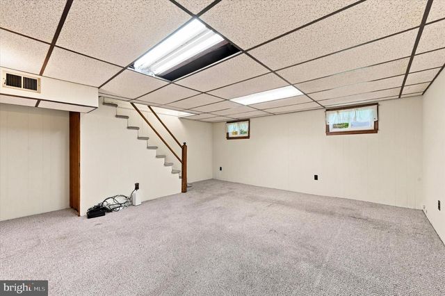 529 CLAREMONT RD, Springfield, PA 19064