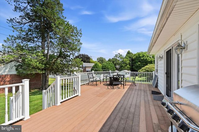 529 CLAREMONT RD, Springfield, PA 19064