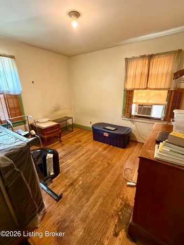 4033 Massie Ave, Louisville, KY 40207