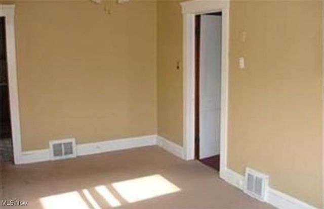 16523 Kipling Avenue, Cleveland, OH 44110