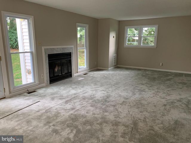 6728 ANDERS TER, Springfield, VA 22151