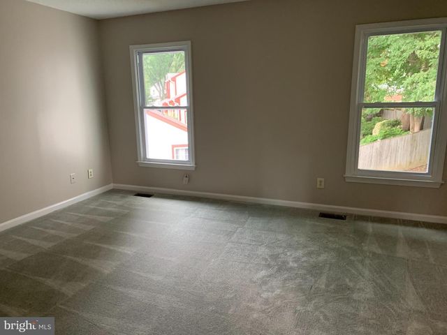 6728 ANDERS TER, Springfield, VA 22151