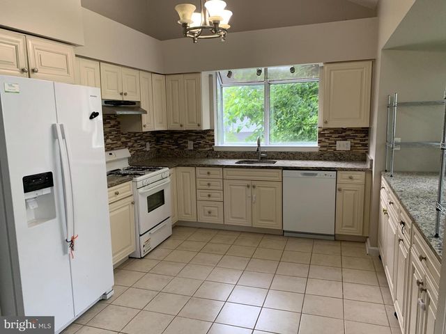 6728 ANDERS TER, Springfield, VA 22151