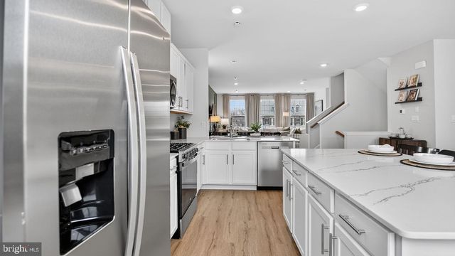 246 JOHN FORD CT, Gibbsboro, NJ 08026