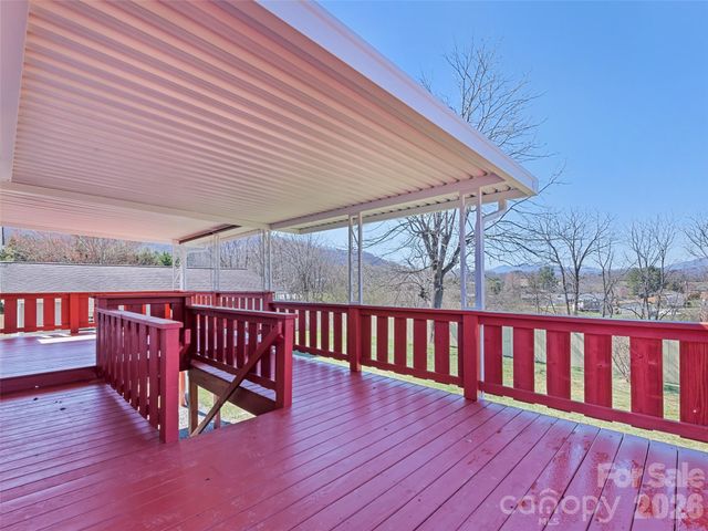 157 Morgan Street, Canton, NC 28716