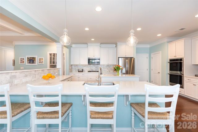 10861 Parkhall Drive, Harrisburg, NC 28075