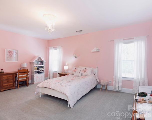 10861 Parkhall Drive, Harrisburg, NC 28075