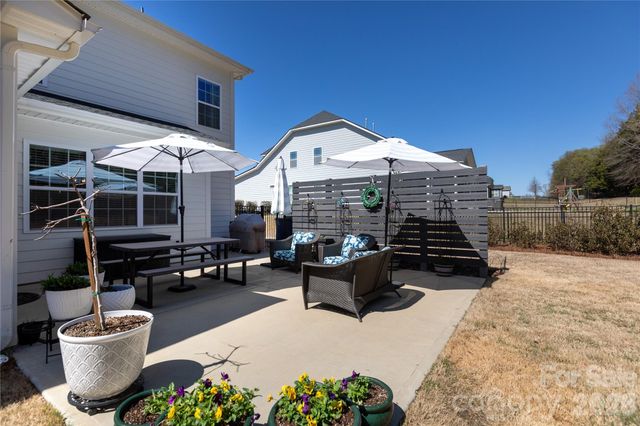 10861 Parkhall Drive, Harrisburg, NC 28075