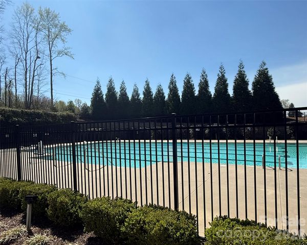 10861 Parkhall Drive, Harrisburg, NC 28075