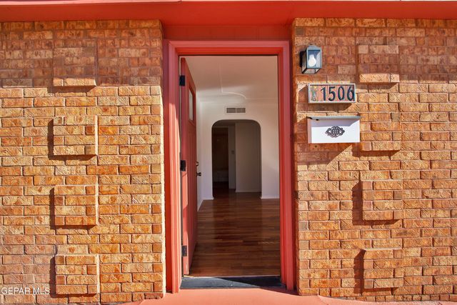 1506 Raynolds Street, El Paso, TX 79903