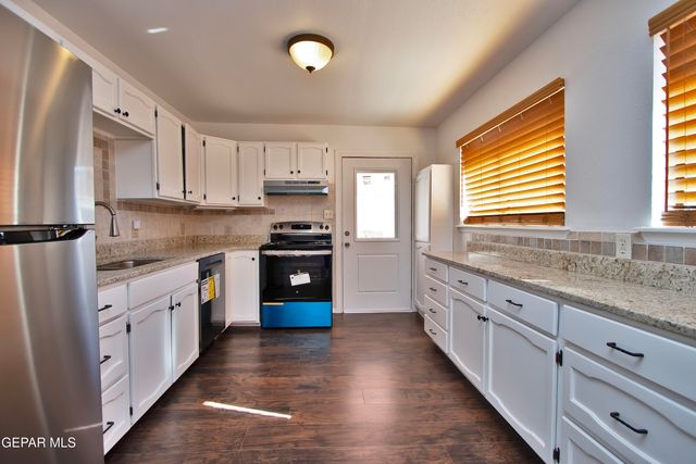 1506 Raynolds Street, El Paso, TX 79903