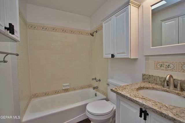 1506 Raynolds Street, El Paso, TX 79903