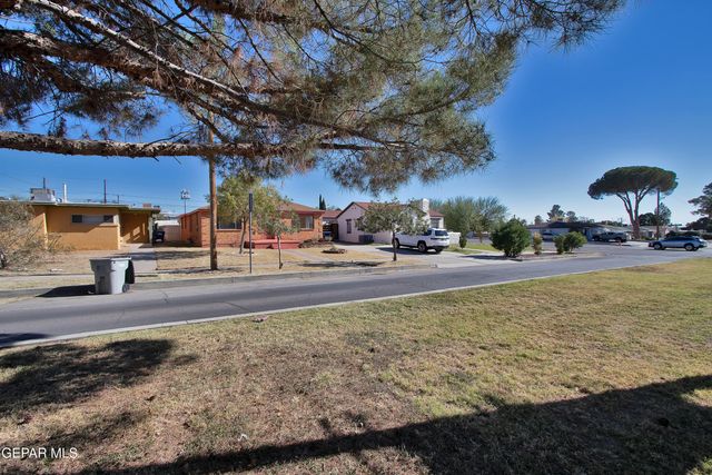 1506 Raynolds Street, El Paso, TX 79903