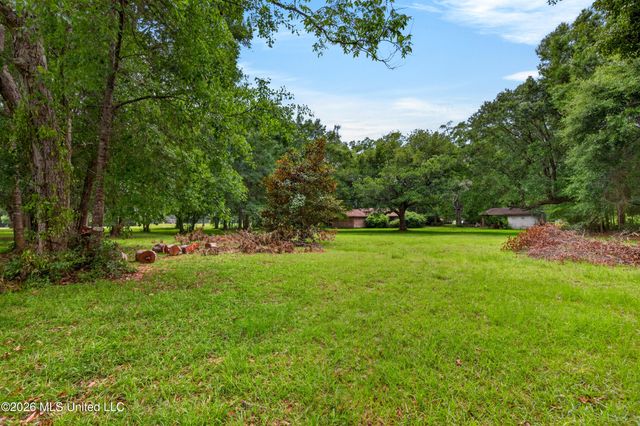 8102 Beatline Road, Long Beach, MS 39560