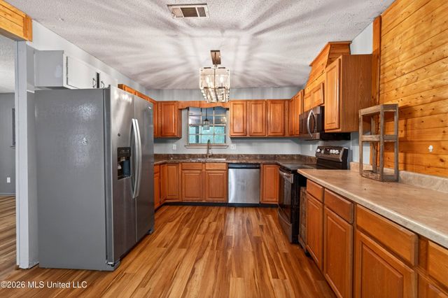 8102 Beatline Road, Long Beach, MS 39560