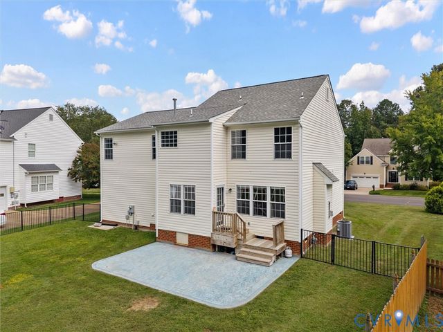 10759 Ashcake Station Pl, Mechanicsville, VA 23116