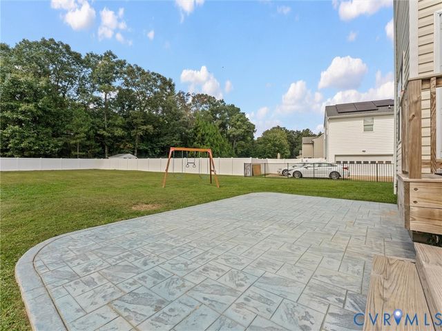 10759 Ashcake Station Pl, Mechanicsville, VA 23116