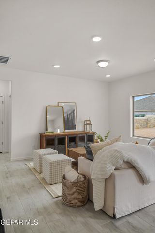 1349 Blue Horizon Street, El Paso, TX 79928