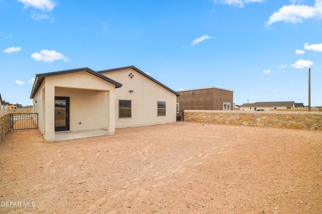1349 Blue Horizon Street, El Paso, TX 79928