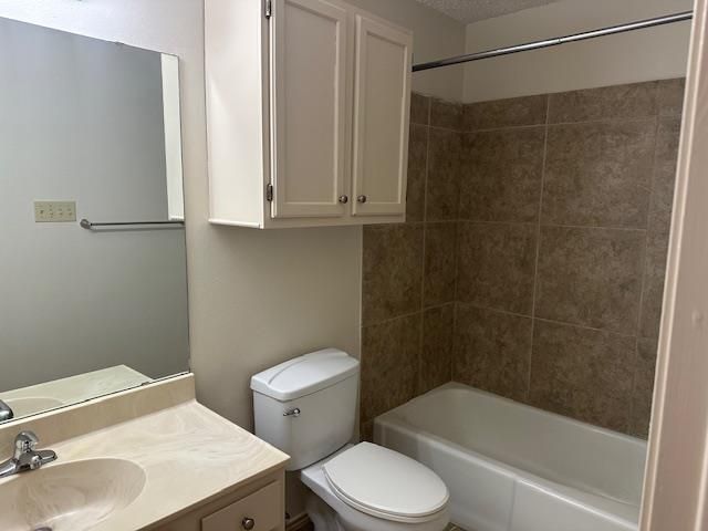 331 Fantail LOOP B, Austin, TX 78734