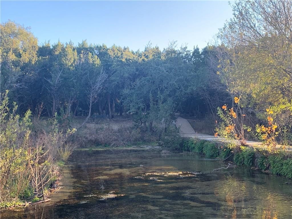 331 Fantail LOOP B, Austin, TX 78734