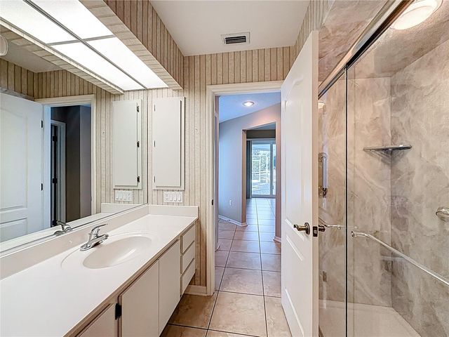 1302 E HARTFORD STREET E, Hernando, FL 34442