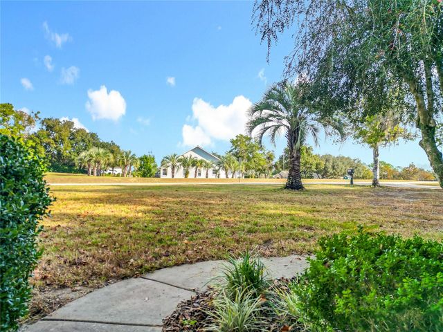 1302 E HARTFORD STREET E, Hernando, FL 34442