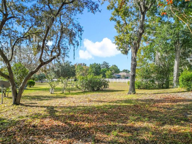 1302 E HARTFORD STREET E, Hernando, FL 34442