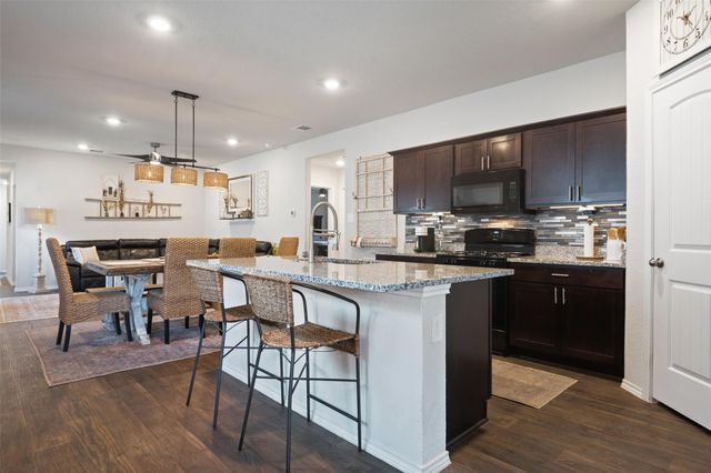 140 Skipping Stone Lane LN, San Marcos, TX 78666