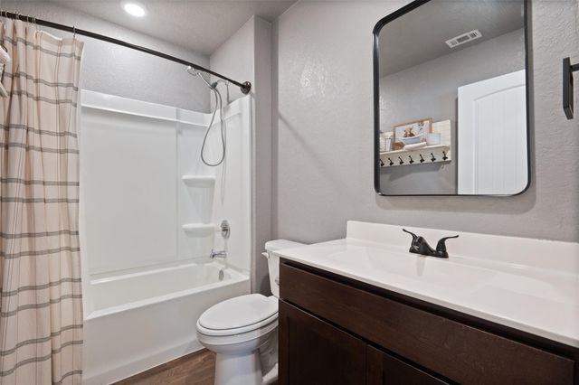 140 Skipping Stone Lane LN, San Marcos, TX 78666