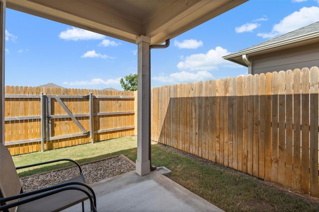 140 Skipping Stone Lane LN, San Marcos, TX 78666